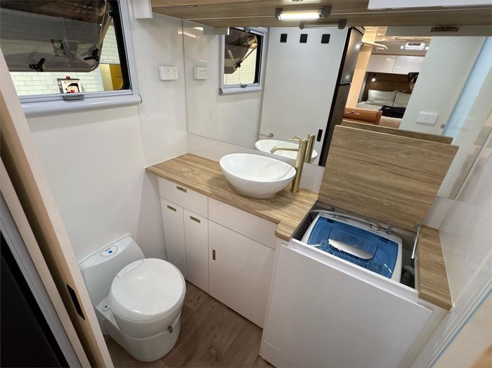 2025 Royal Flair AUSSIEMATE