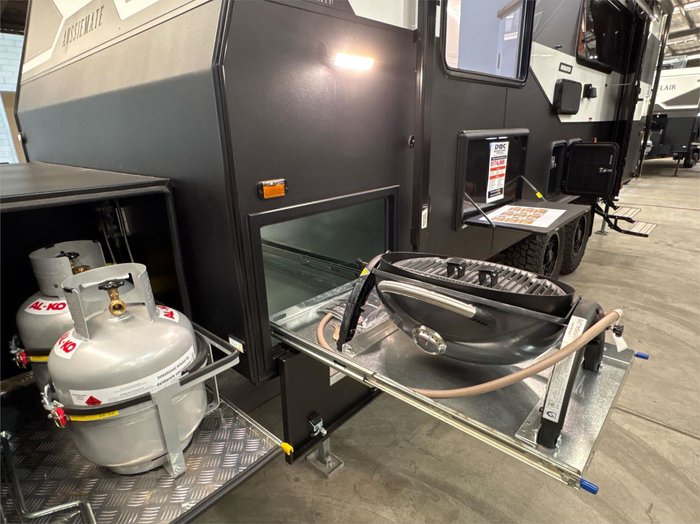 2025 Royal Flair AUSSIEMATE