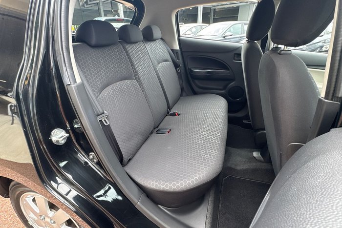 2013 Mitsubishi Mirage ES