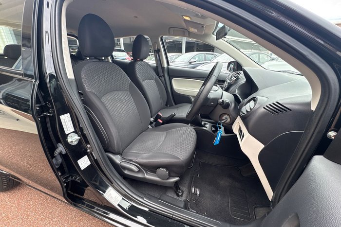 2013 Mitsubishi Mirage ES