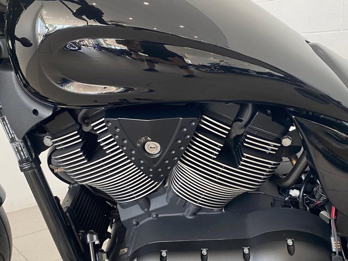 2014 Victory Hammer 8-Ball Hammer Black