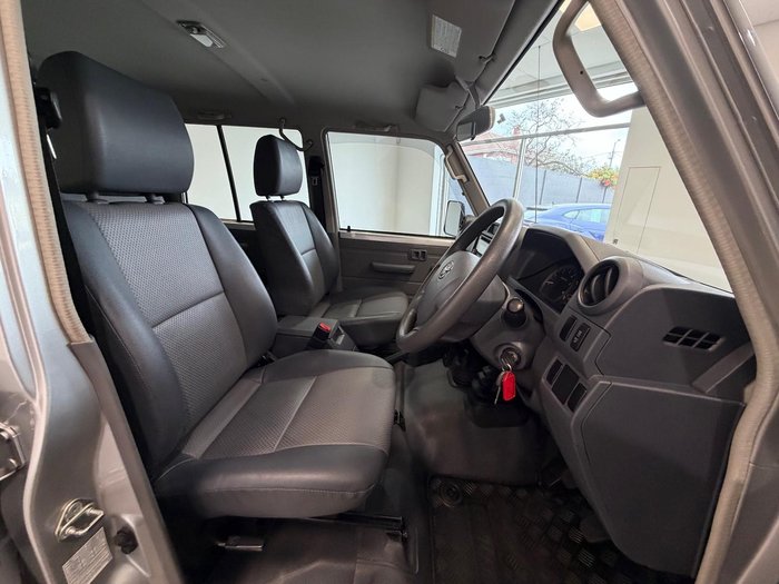 2016 Toyota Landcruiser Workmate