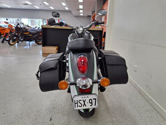 2016 Kawasaki VULCAN 900 (VN900) CLASSIC