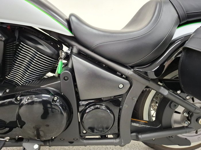 2016 Kawasaki VULCAN 900 (VN900) CLASSIC