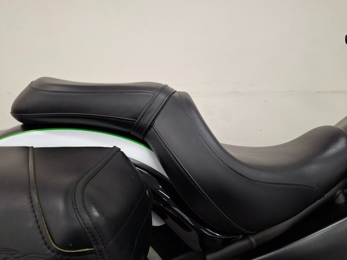 2016 Kawasaki VULCAN 900 (VN900) CLASSIC