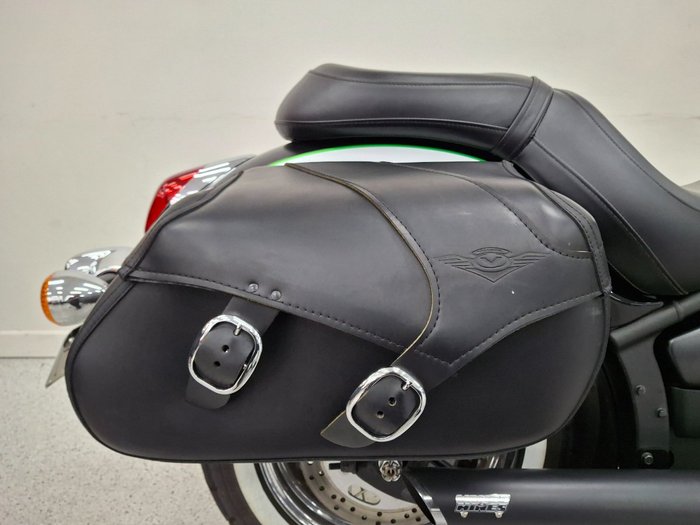 2016 Kawasaki VULCAN 900 (VN900) CLASSIC