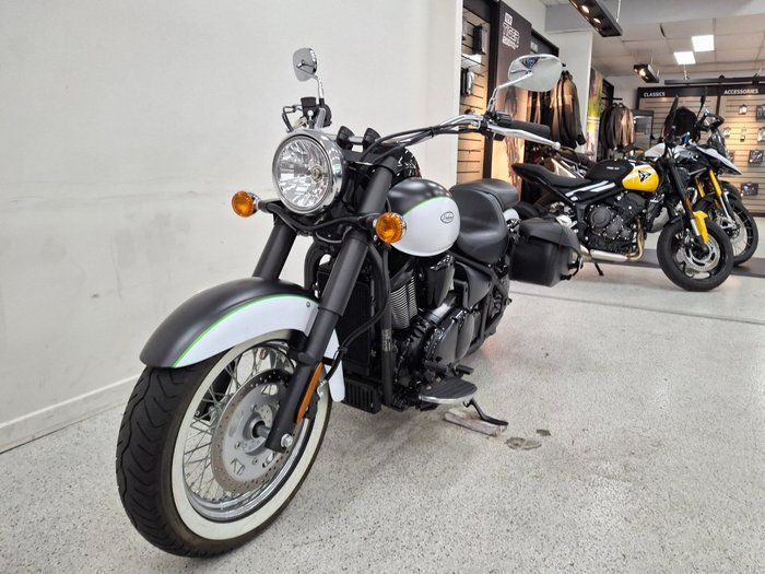 2016 Kawasaki VULCAN 900 (VN900) CLASSIC