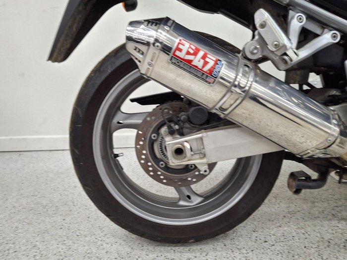 Suzuki 2011 SUZUKI 1250CC GSF1250SLO BANDIT FAIRED Black