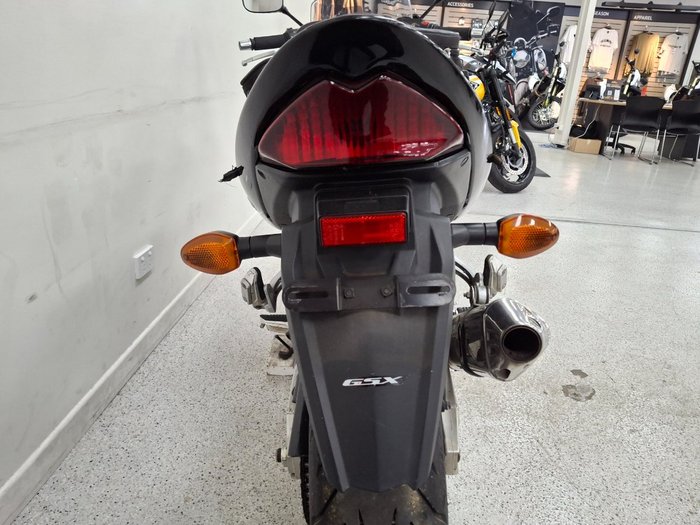 Suzuki 2011 SUZUKI 1250CC GSF1250SLO BANDIT FAIRED Black