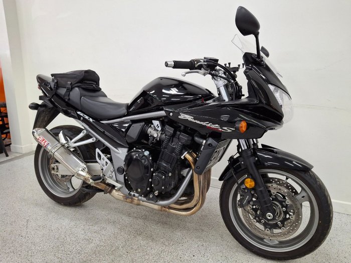 Suzuki 2011 SUZUKI 1250CC GSF1250SLO BANDIT FAIRED Black