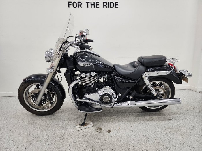 2014 Triumph THUNDERBIRD COMMANDER