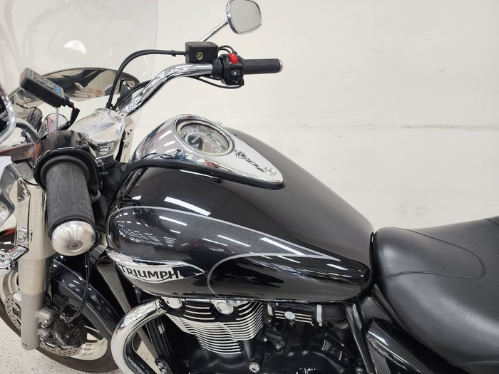 2014 Triumph THUNDERBIRD COMMANDER