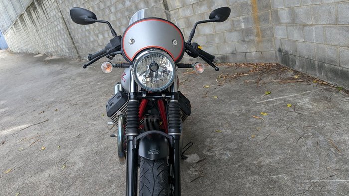 2016 MOTO GUZZI V7 RACER