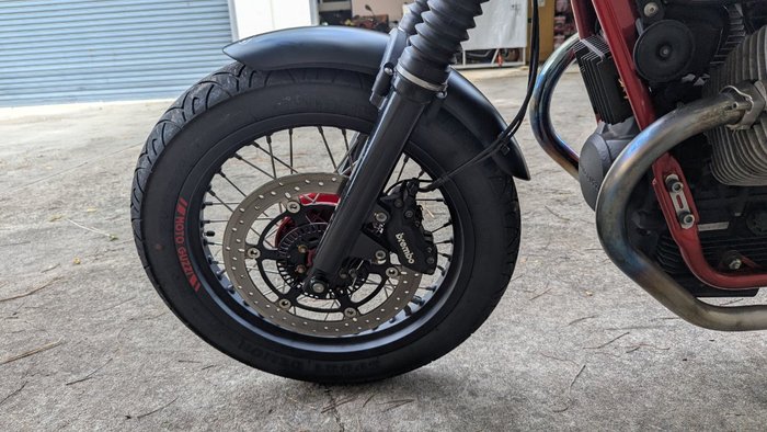 2016 MOTO GUZZI V7 RACER