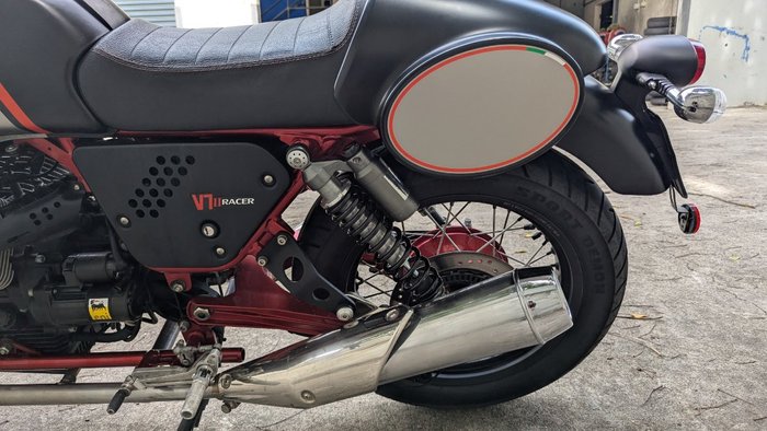 2016 MOTO GUZZI V7 RACER