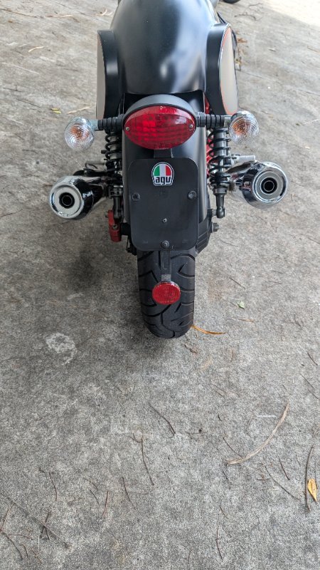 2016 MOTO GUZZI V7 RACER