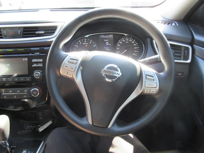 2016 Nissan X-TRAIL ST