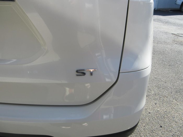 2016 Nissan X-TRAIL ST