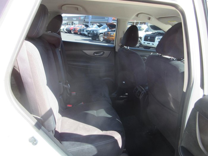 2016 Nissan X-TRAIL ST