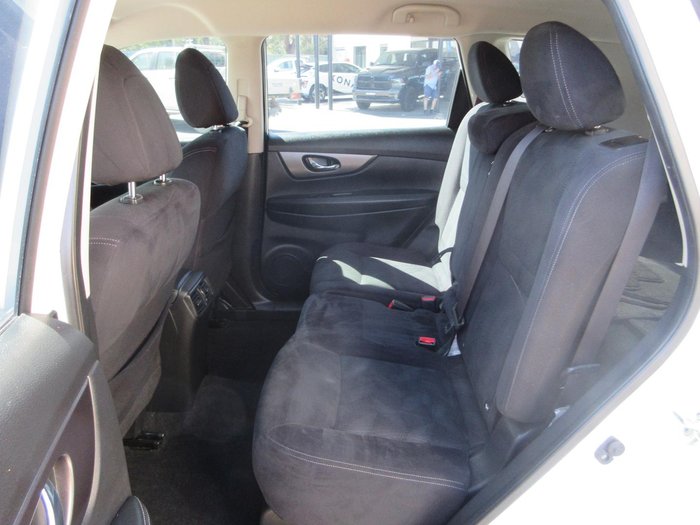 2016 Nissan X-TRAIL ST
