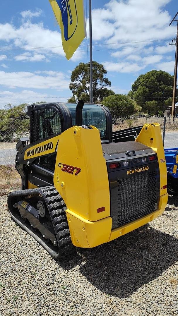 2023 New Holland C327
