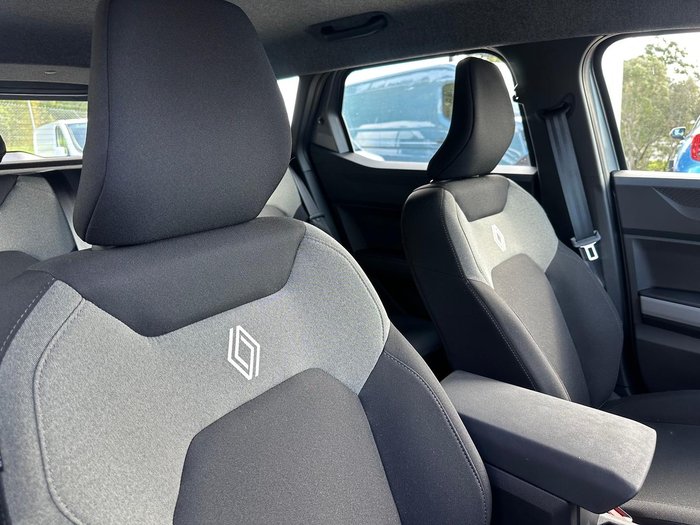2025 Renault Duster Evolution