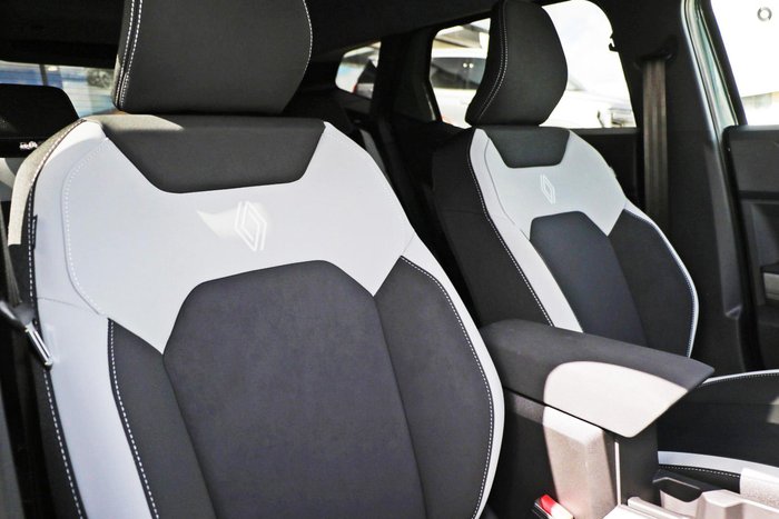 2025 Renault Duster Techno