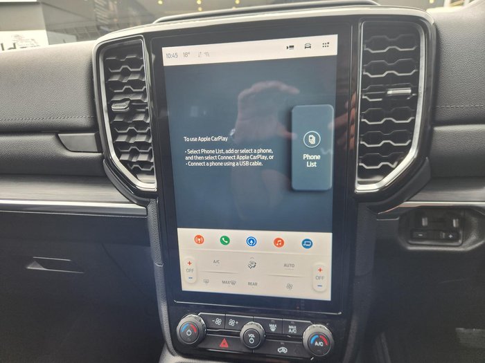 2025 Ford Everest Black Edition