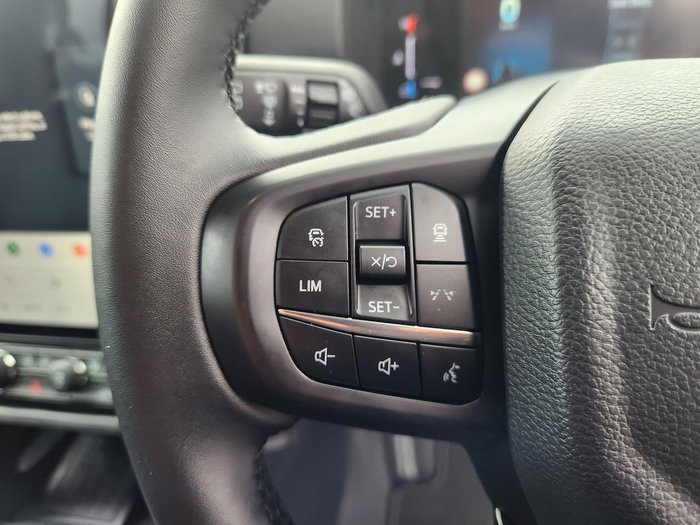 2025 Ford Everest Black Edition