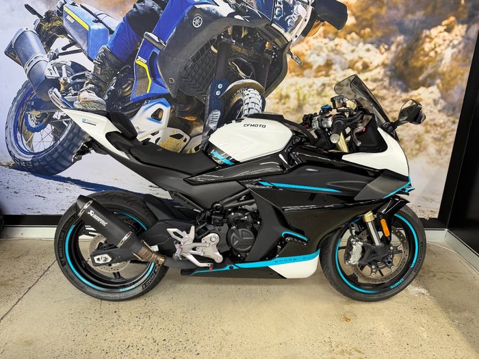 2023 CFMOTO 450 SR ABS WHITE