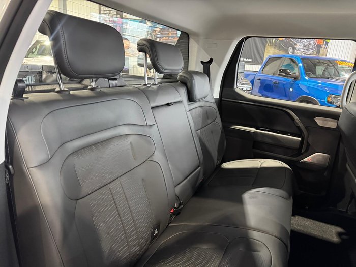 2026 LDV Terron 9 Evolve