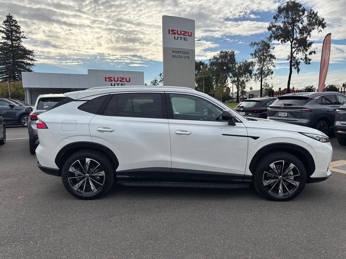 2025 MG HS Super Hybrid Essence AS33P MY25 Pearl White