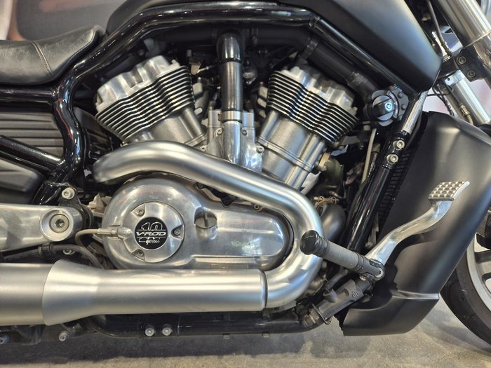 2011 Harley-Davidson V-Rod Muscle (VRSCF) V-Rod Black