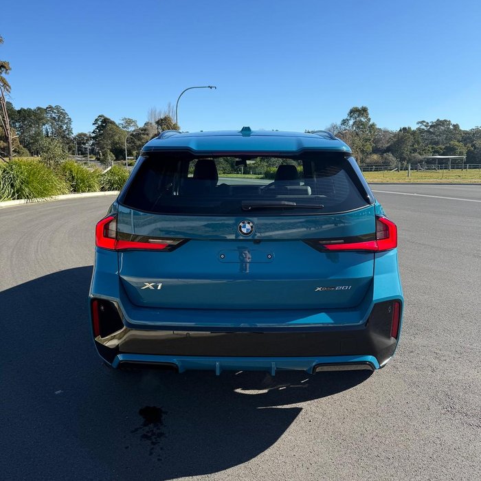 2025 BMW X1 xDrive20i M Sport