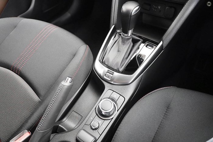 2025 Mazda 2 G15 Evolve