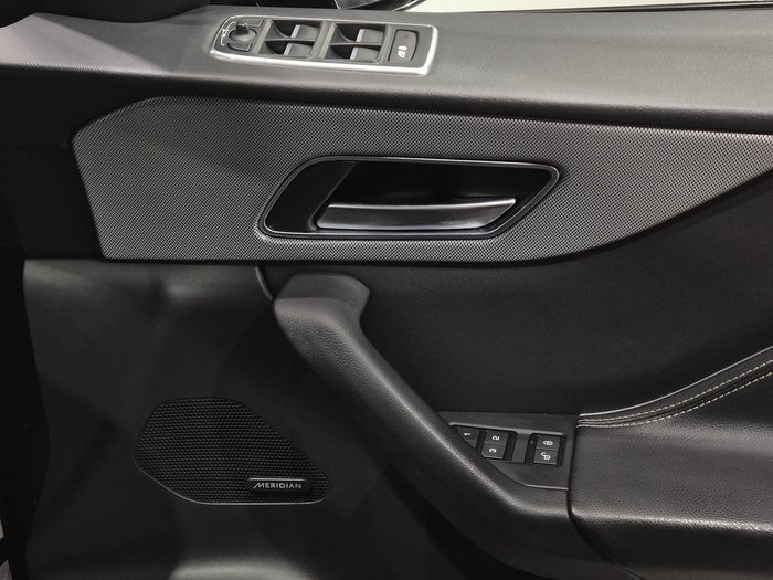 2019 Jaguar F-PACE 35t S