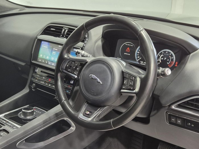 2019 Jaguar F-PACE 35t S X761 MY19 AWD Santorini Black