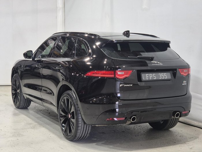 2019 Jaguar F-PACE 35t S X761 MY19 AWD Santorini Black