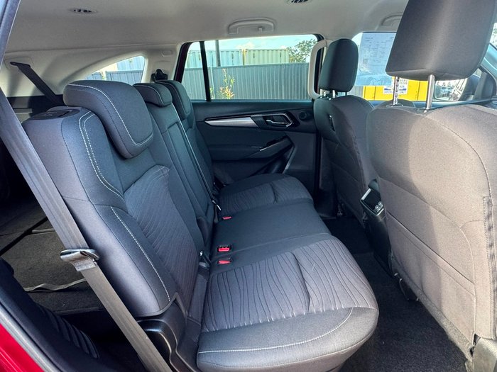 2022 Isuzu MU-X LS-U