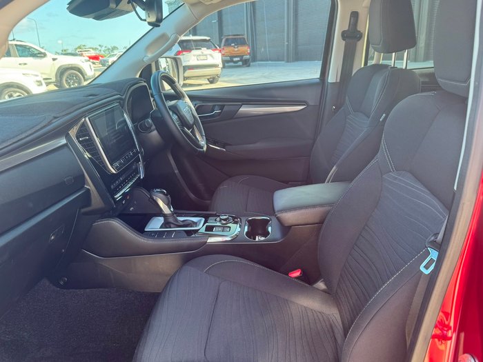 2022 Isuzu MU-X LS-U