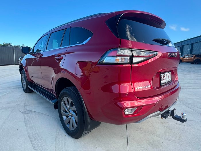 2022 Isuzu MU-X LS-U