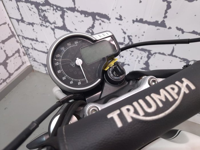 2025 Triumph Scrambler 400 X Scrambler Green