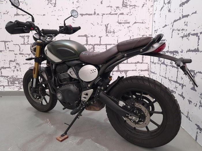 2025 Triumph Scrambler 400 X Scrambler Green