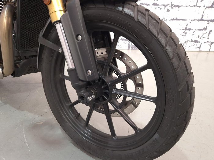 2025 Triumph Scrambler 400 X Scrambler Green