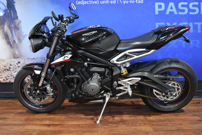2018 TRIUMPH STREET TRIPLE RS