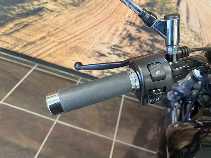 2018 Yamaha XVS650 V-STAR CUSTOM BLUE