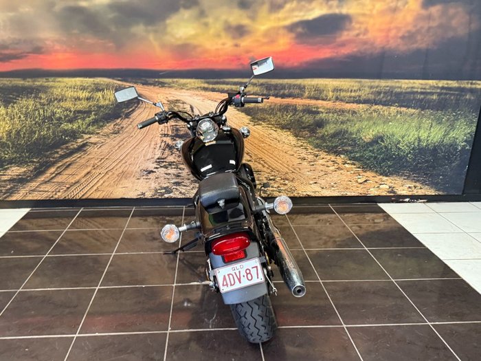 2018 Yamaha XVS650 V-STAR CUSTOM BLUE