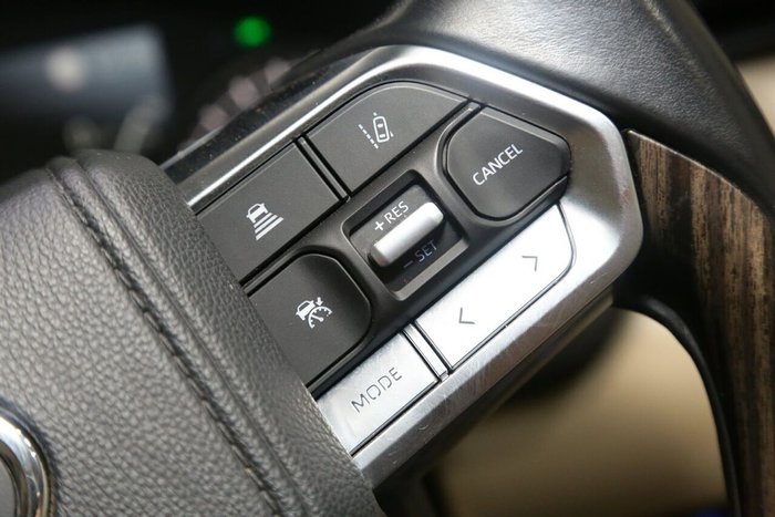 2024 Toyota Landcruiser VX