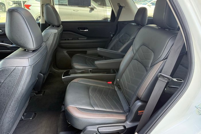 2023 Nissan Pathfinder Ti-L