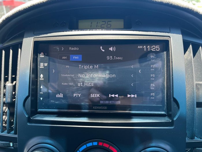 2014 Hyundai iLoad TQ2-V MY15 Creamy White